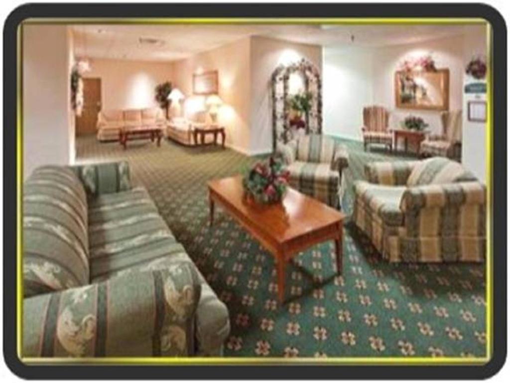 Quality Inn & Suites Schoharie Near Howe Caverns Buitenkant foto