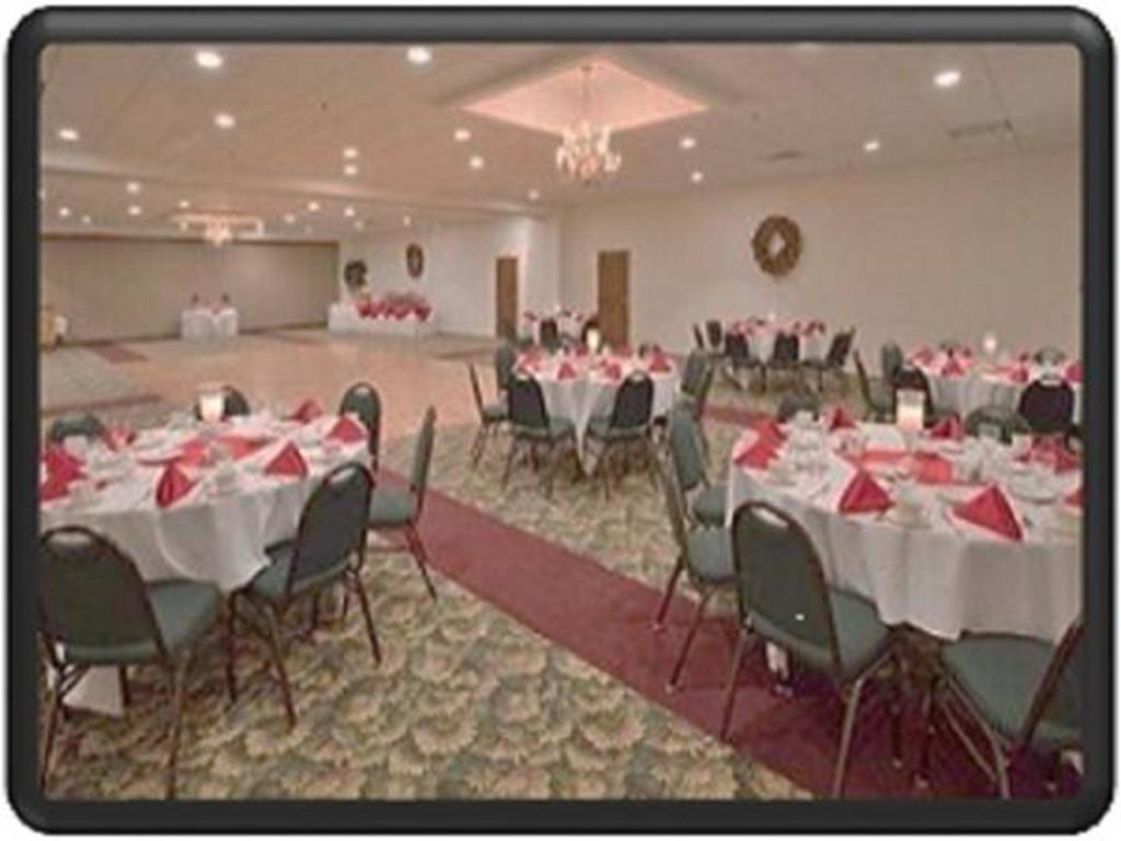 Quality Inn & Suites Schoharie Near Howe Caverns Restaurant foto