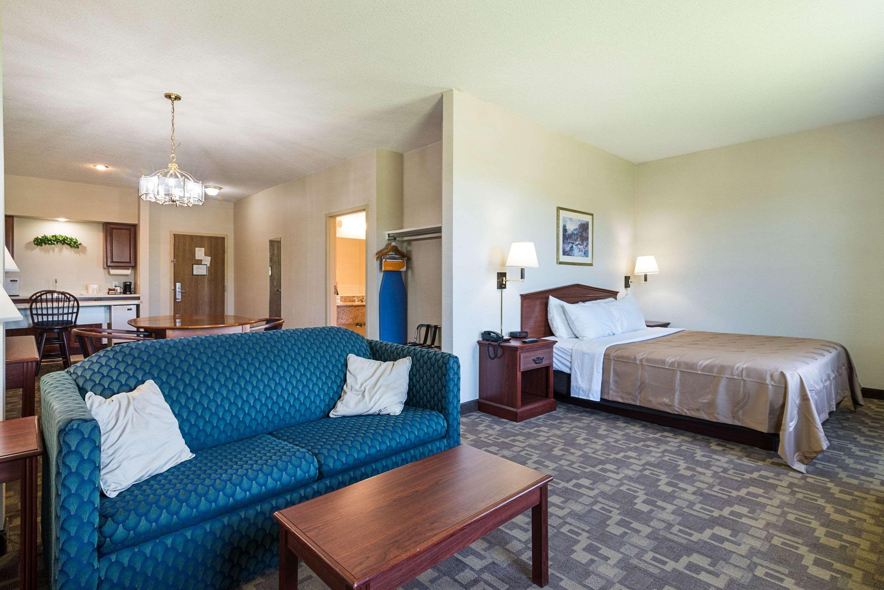 Quality Inn & Suites Schoharie Near Howe Caverns Buitenkant foto