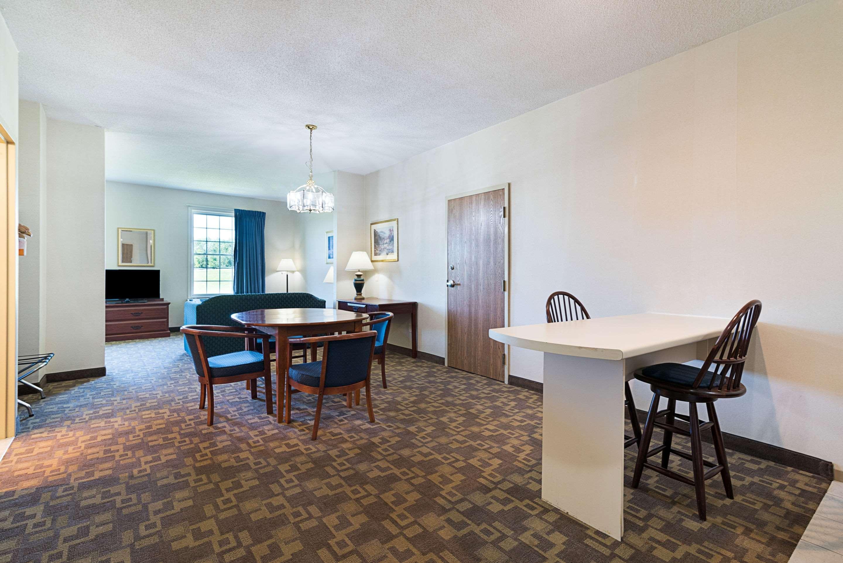 Quality Inn & Suites Schoharie Near Howe Caverns Buitenkant foto